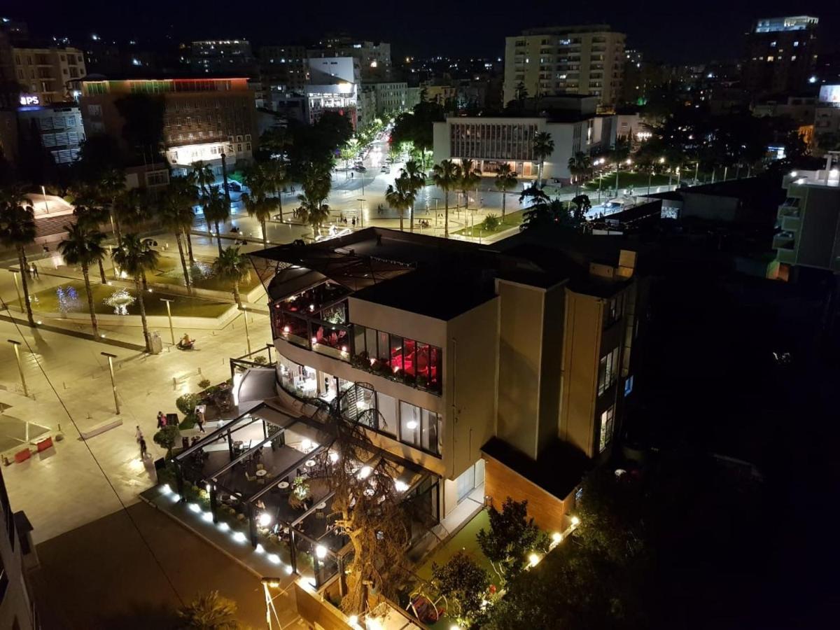 Main Square Apartment Durrës Exterior foto